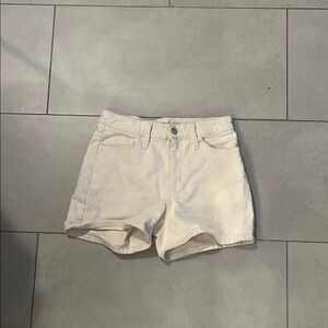 Women's Cream Shorts